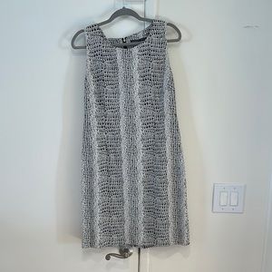 Ivanka Trump Alligator Print Sleeveless Sheath Dress Scoop Neck Mini